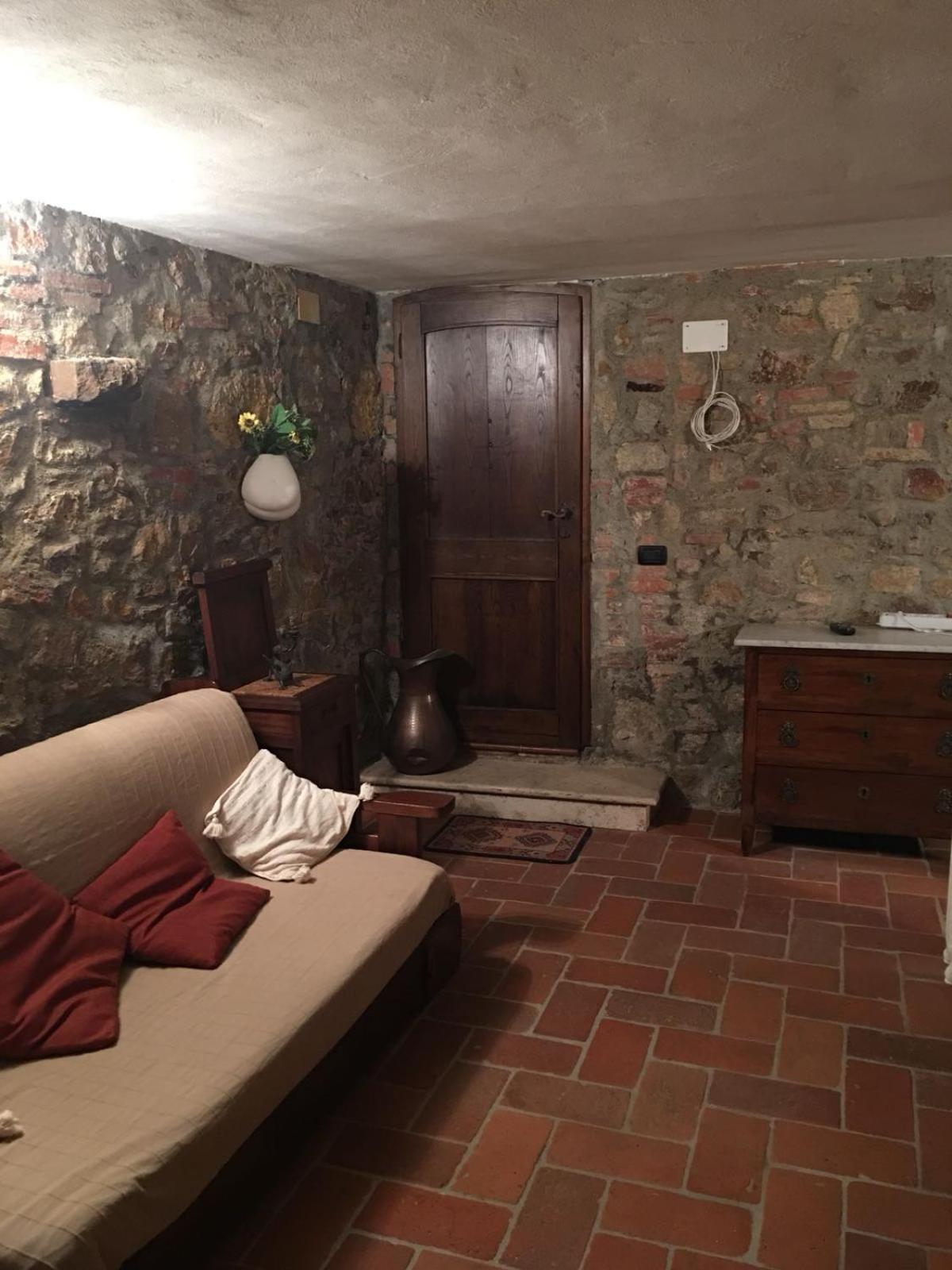 La Divina Dimora Il Castello Degli Spiriti Magni Διαμέρισμα Montepescali Εξωτερικό φωτογραφία